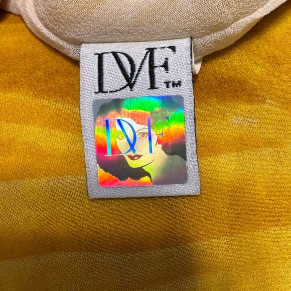 Diane Von Furstenberg: Yellow Silk Dress (Size 6) - Picture 3 of 7